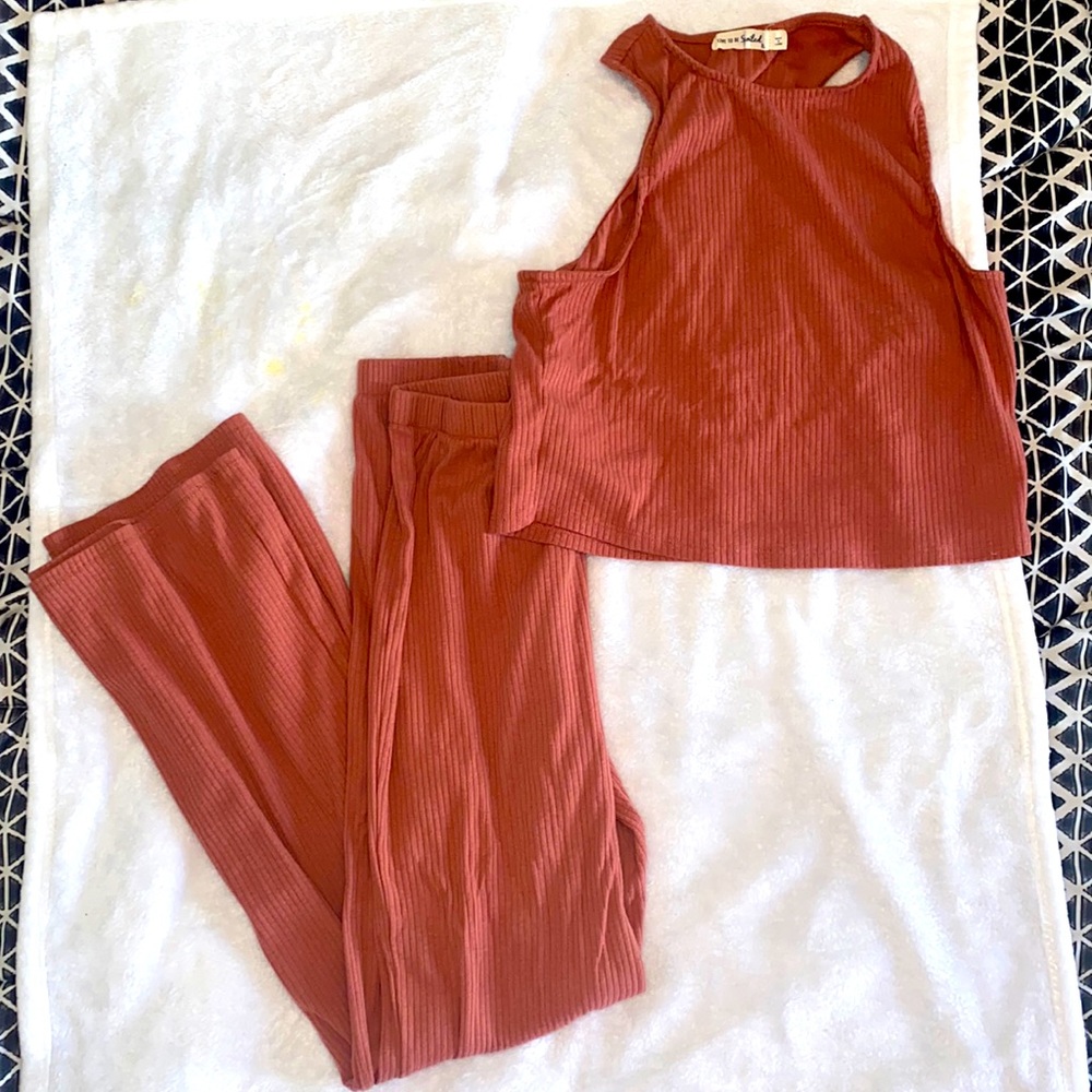 2 piece set